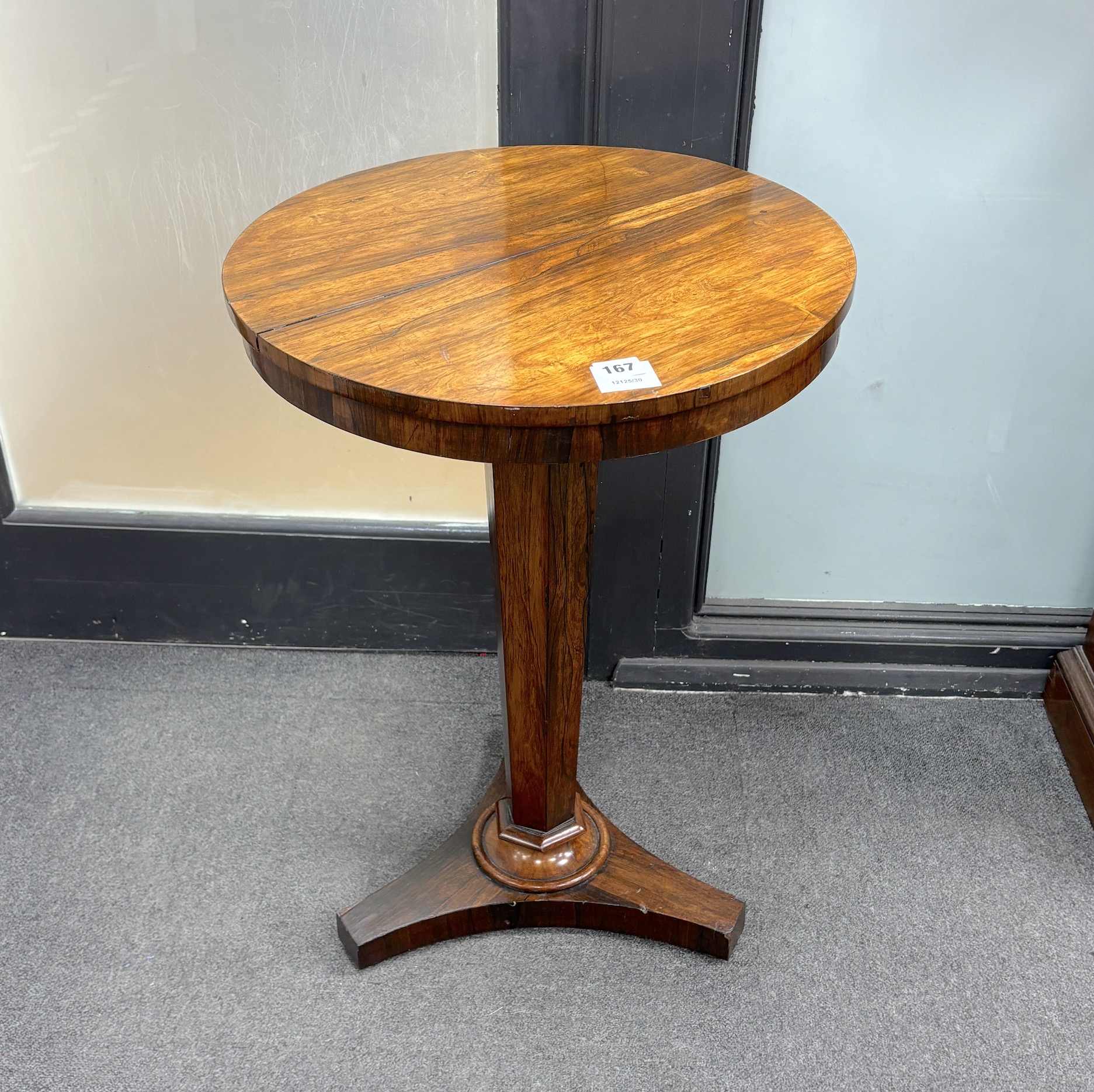 A Victorian rosewood circular occasional table, diameter 46cm, height 67cm